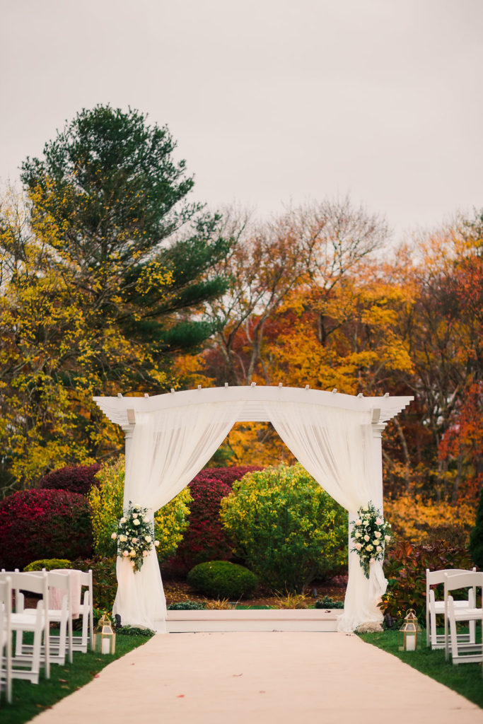 The Villa – The Tent | Outdoor Fall Wedding Ceremony | Gregory Hitchcock Photography