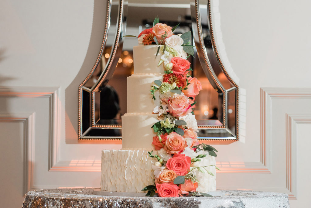 Saphire Estate | Wedding Cake | Robinson Porter Photography