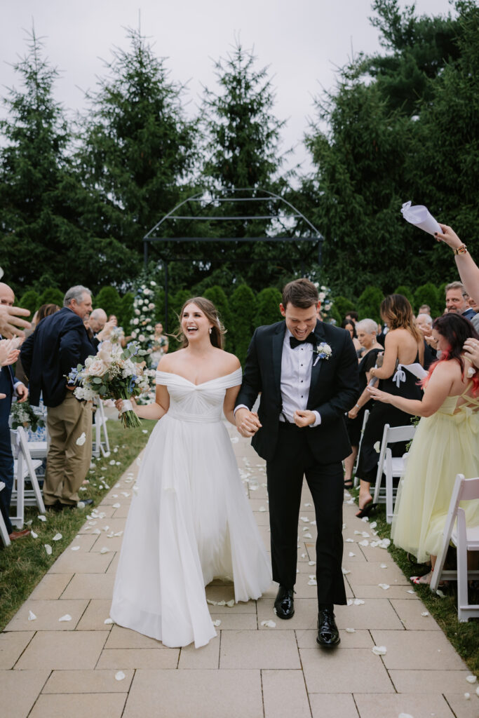 The Villa – Madera Ballroom | Outdoor Ceremony Recessional | Zhaun Frias Photography