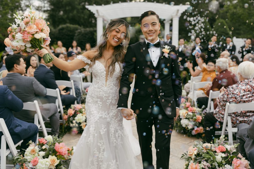The Villa – The Tent | Bubble Recessional | Linds and Max Photography