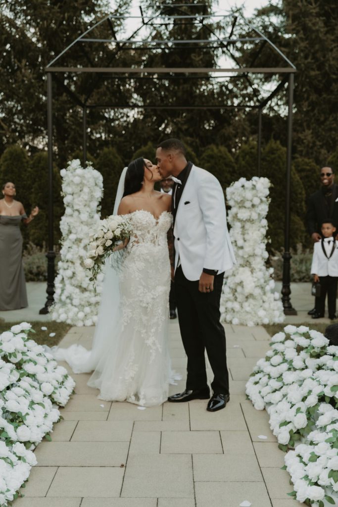 The Villa – Madera Ballroom | Outdoor Ceremony | Viva Porti Photography