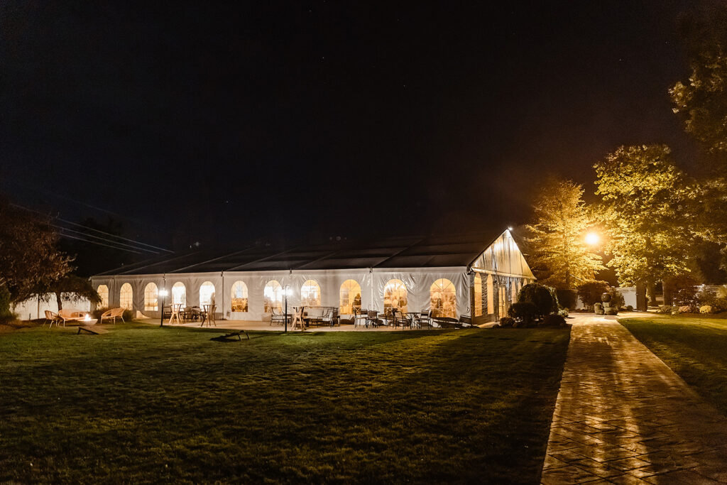 The Villa – The Tent | Nicole Marcelle Photography