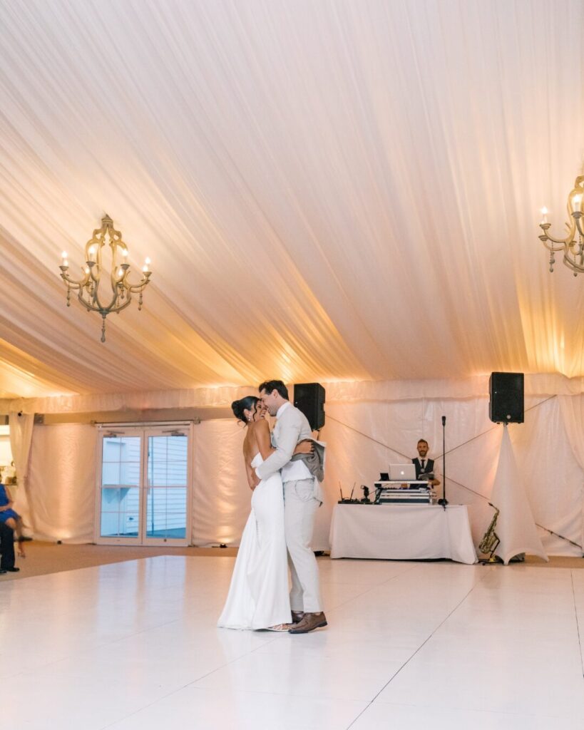 The Villa – The Tent | Tent Frist Dance | Kellyann Smith Photography