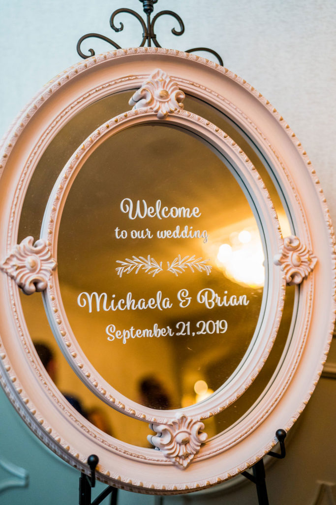 welcome sign mirror