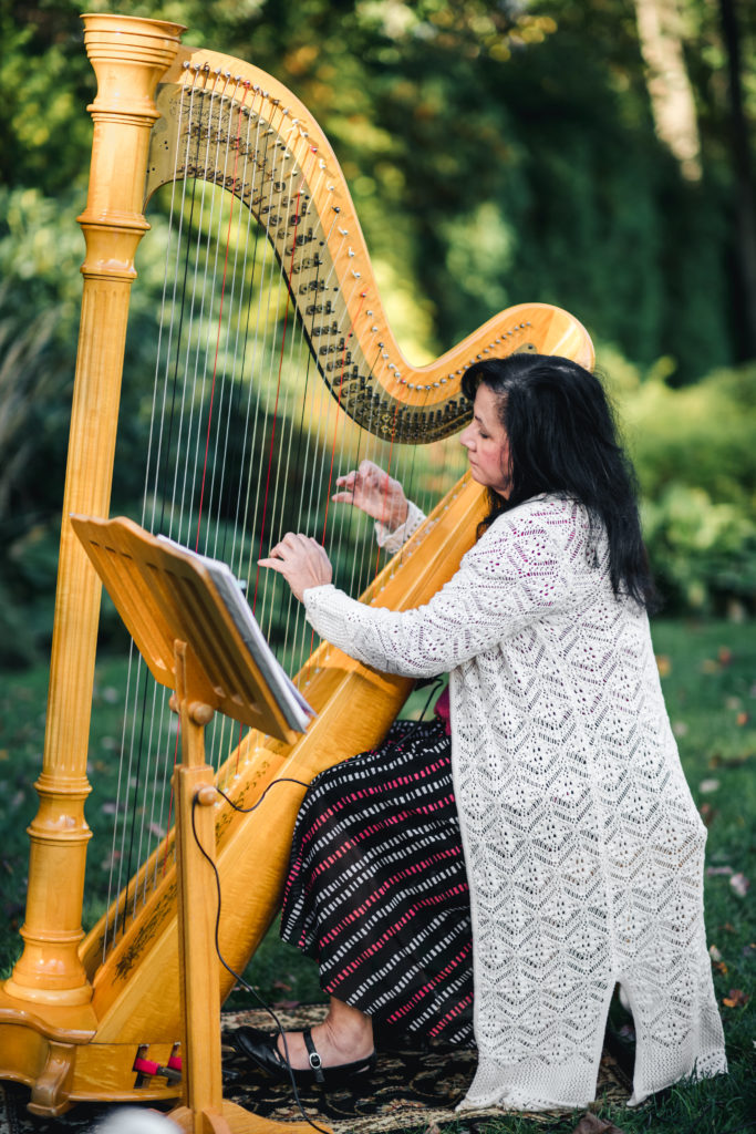 Having a Harpist is an unforgettable wedding idea