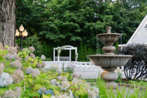 Saphire Estate's outdoor ceremony space during summer