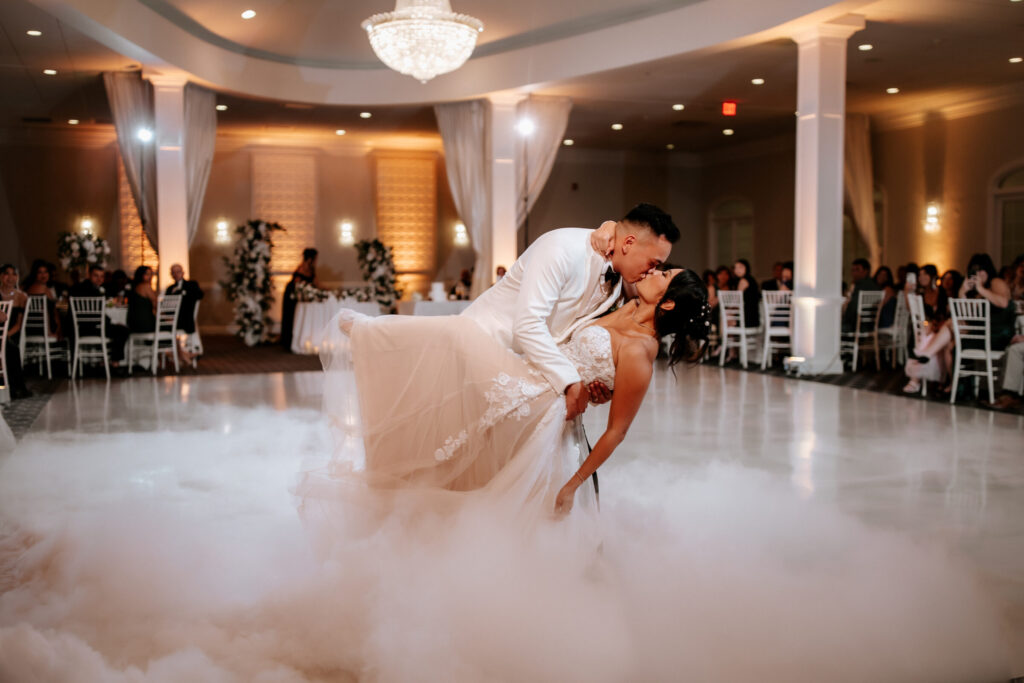 Avenir | First Dance | Bay Productions