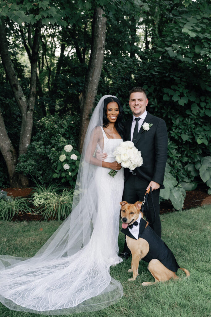 Avenir | Wedding Couple with Dog | CityLux Studios
