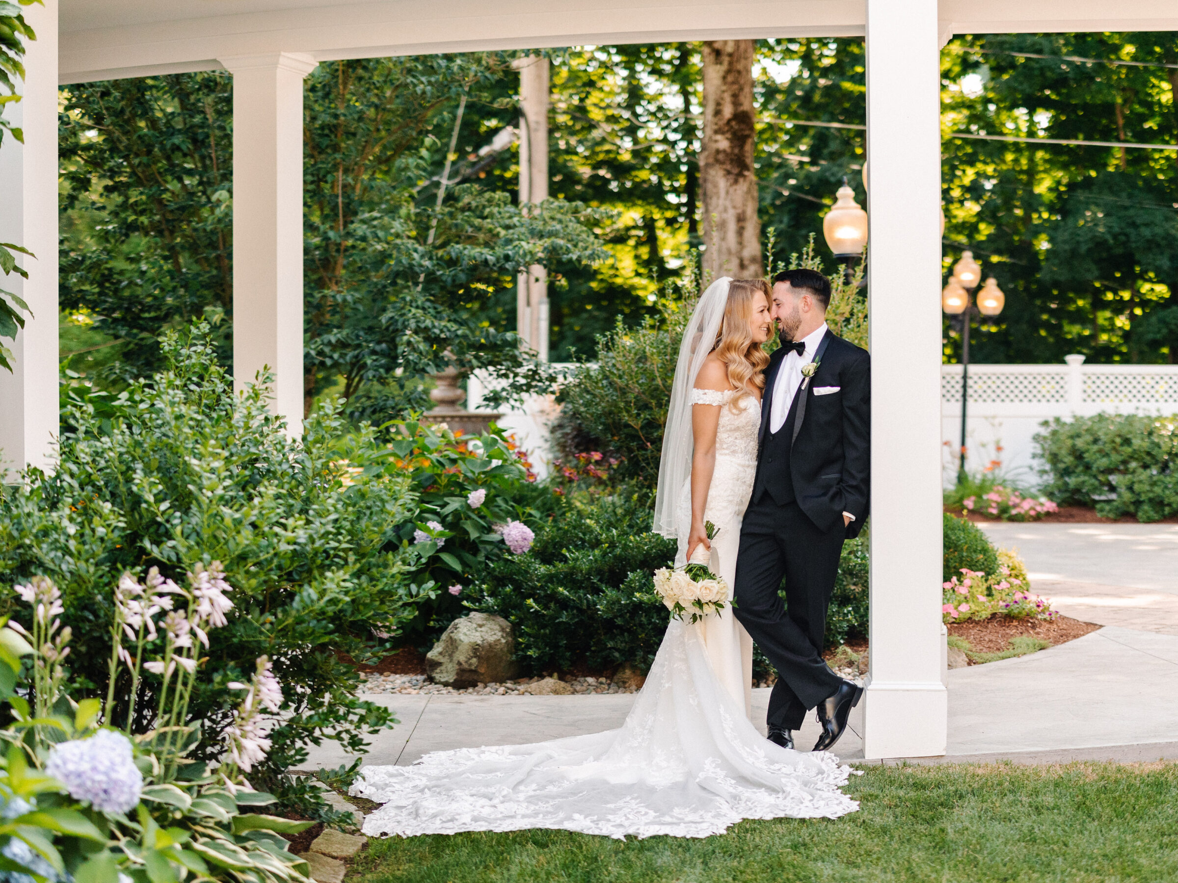 covered pathway wedding photo location in MA