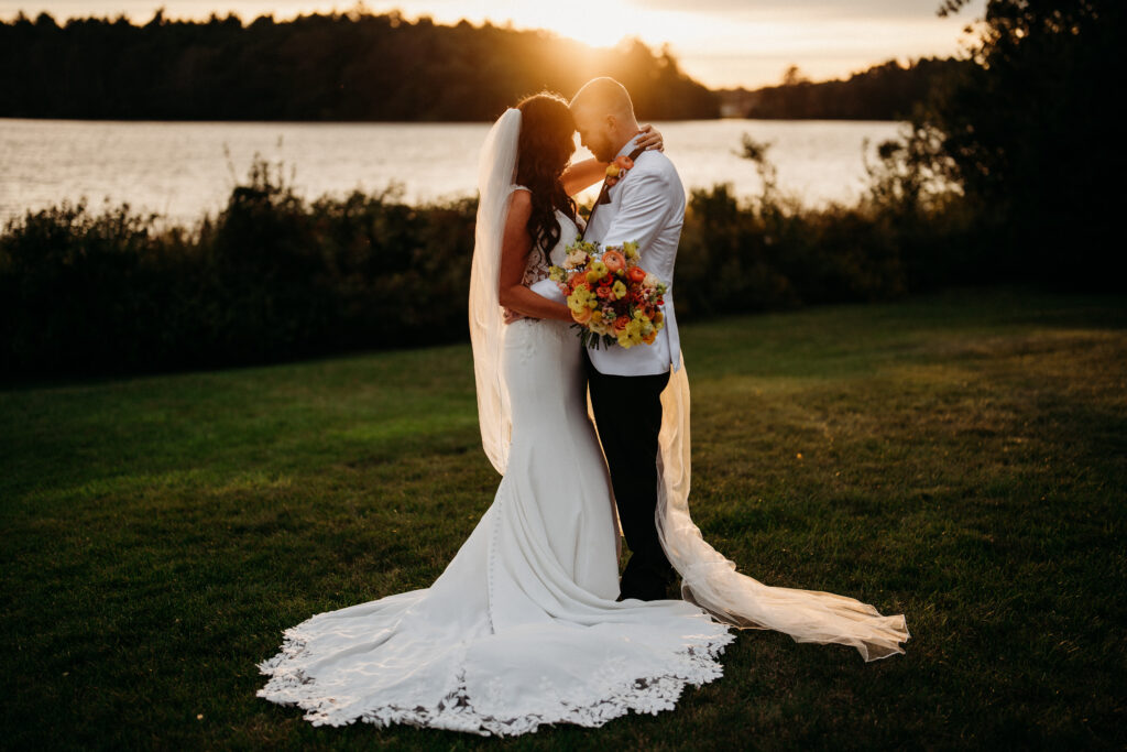 The Lakehouse | Bride and Groom | Trevor Holden Photography
