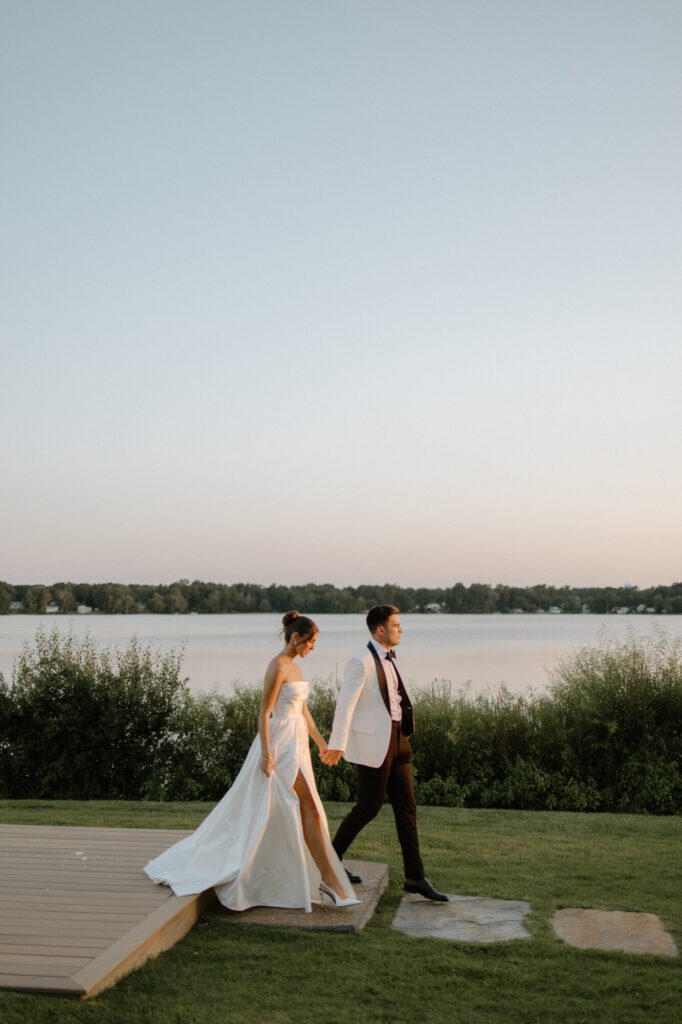 The Lakehouse | Bride and Groom | Melody Pilling Photography
