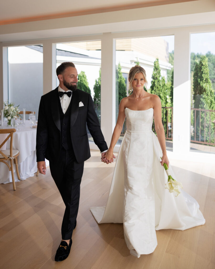 The Lakehouse | Bride and Groom | Alexis Bandera Photography