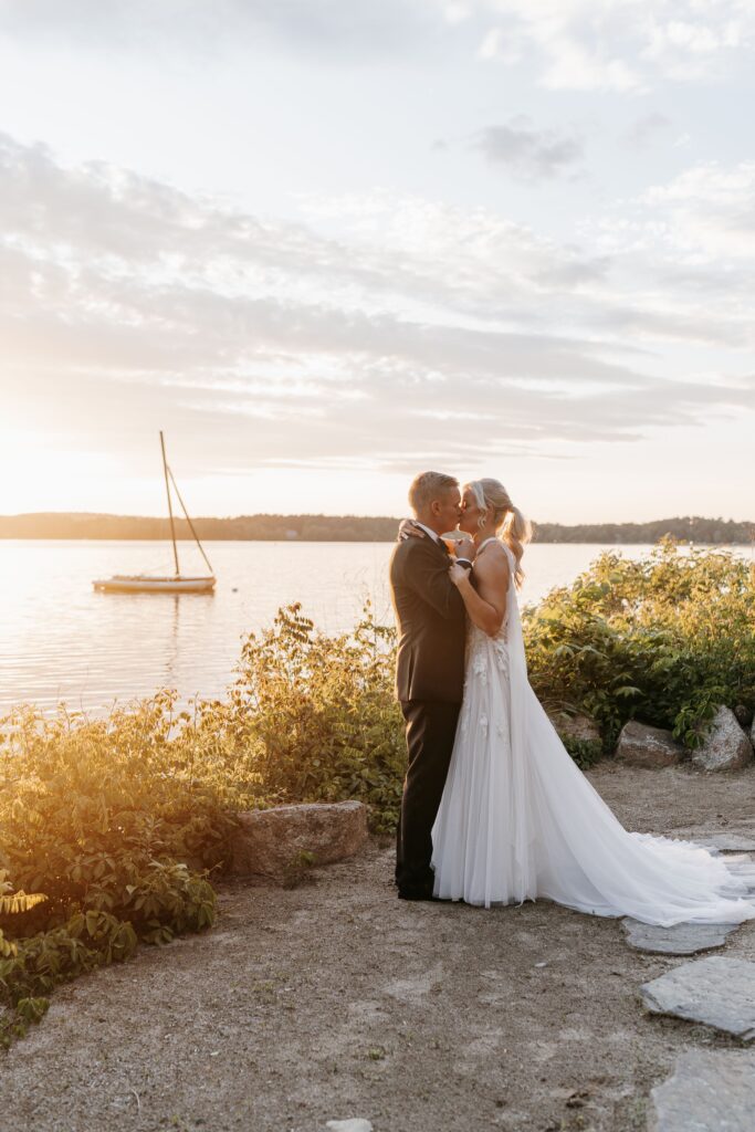 Saphire Estate | Lakefront Sunset | The Perfet Photo