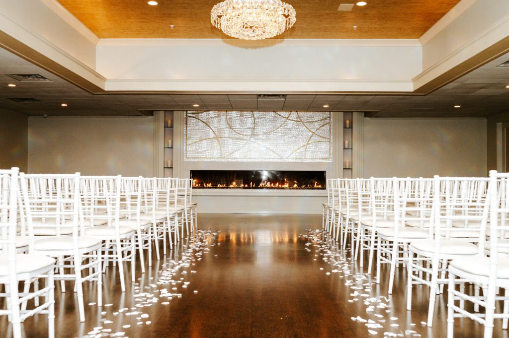 The Villa – Grand Ballroom | Authentically Linds Photography