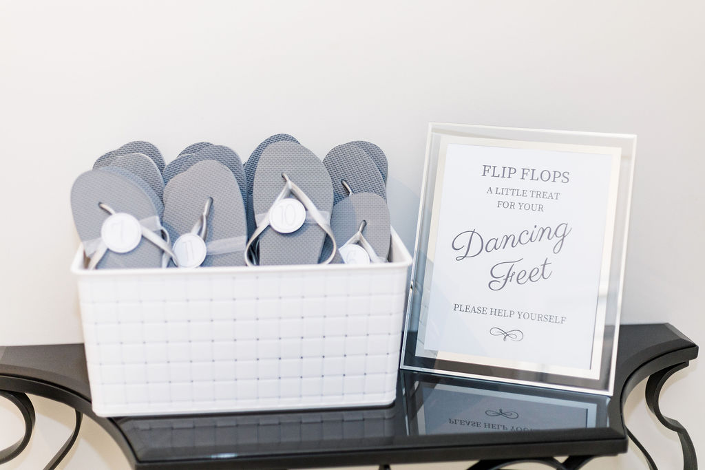 Flip Flops For Wedding Guests At Reception