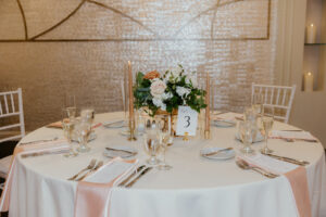 all-inclusive venue wedding reception dining table decor